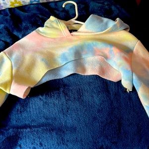 Cropped sleeved hoodie